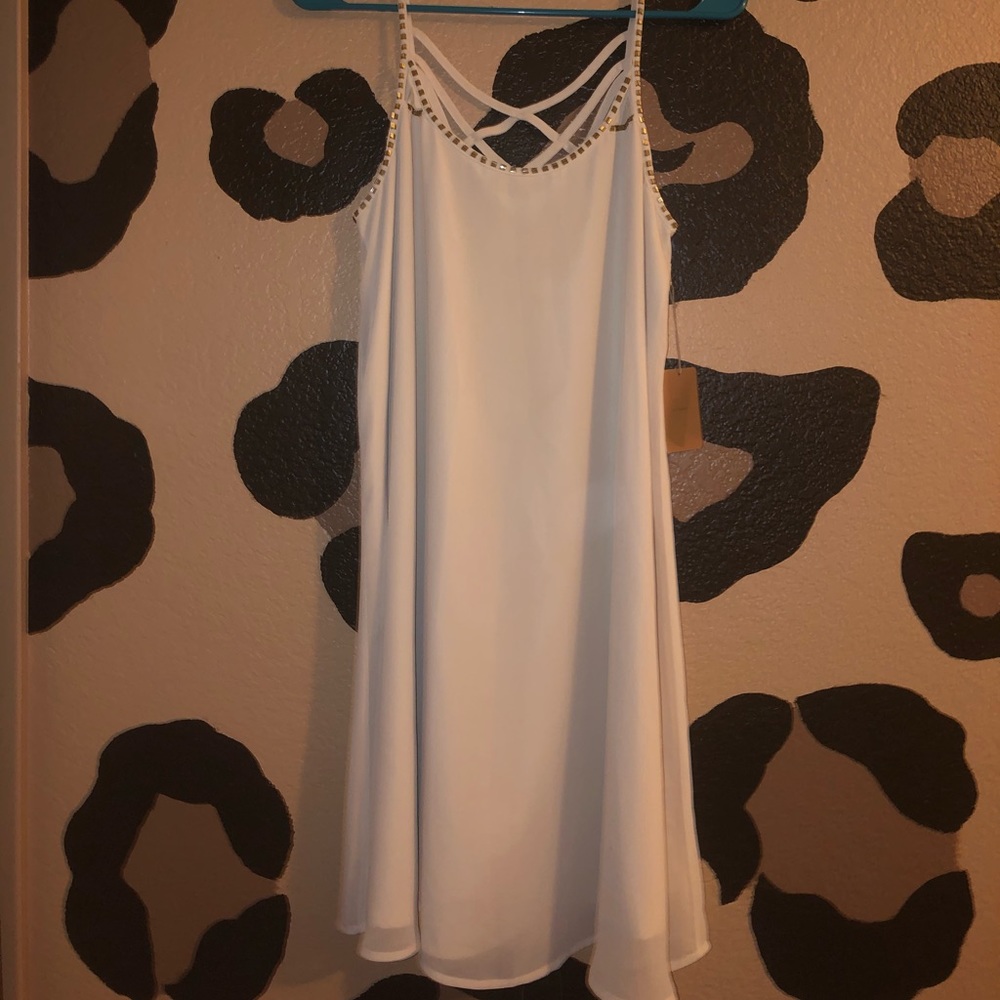 Cream Love Contemporary Dress (F21)